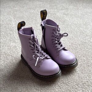 Dr. Martens Kids Boots in Light Purple